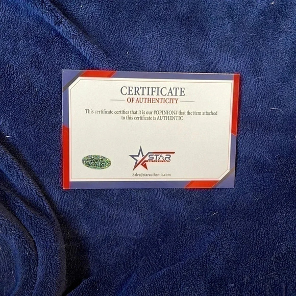 - Joe DiMaggio Yogi Berra Signed Autograph 8… - Picture 2 of 2